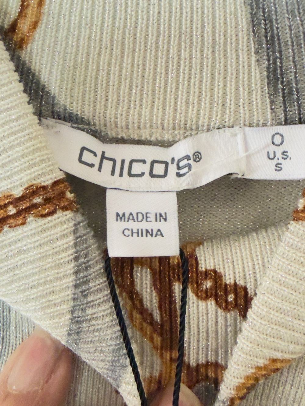Chico’s Metallic Knit Equestrian Print Sweater Size 0 Cream Gold Gray - Picture 5 of 9